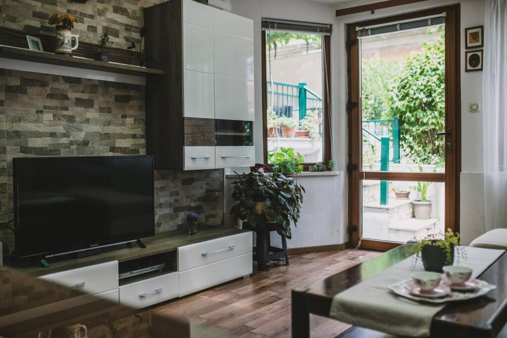 Marjan Hill 3-Br Apt,5 Guests Private Garden Near Beach Spalato Esterno foto