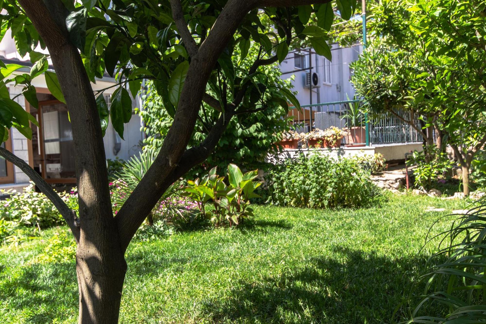 Marjan Hill 3-Br Apt,5 Guests Private Garden Near Beach Spalato Esterno foto